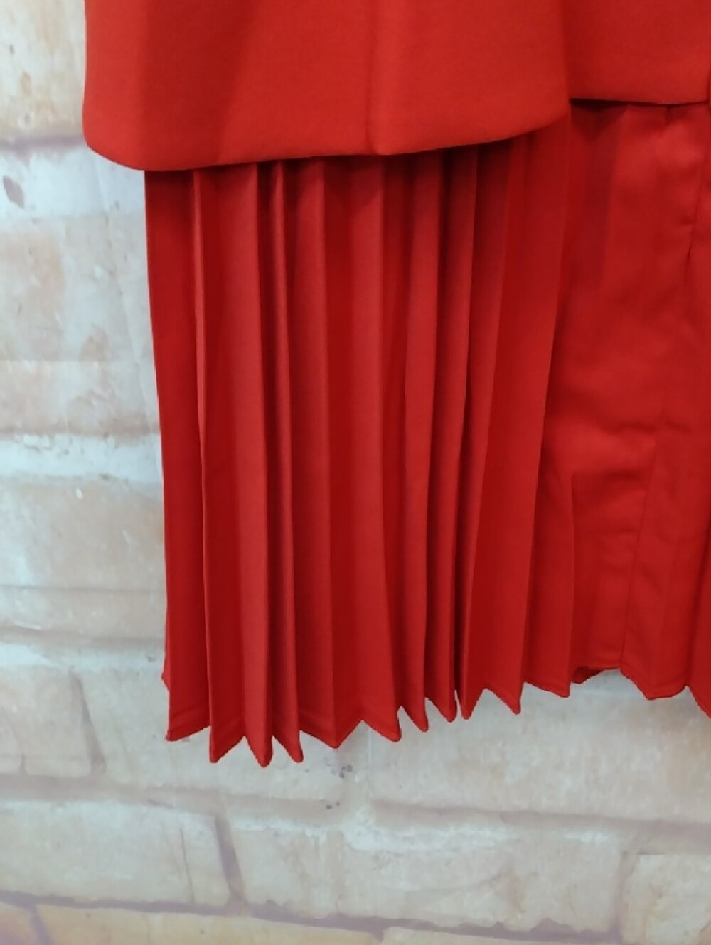 Red Sleeveless Peplum Pleated Dress - Unknown Brand - Picture 5 of 8